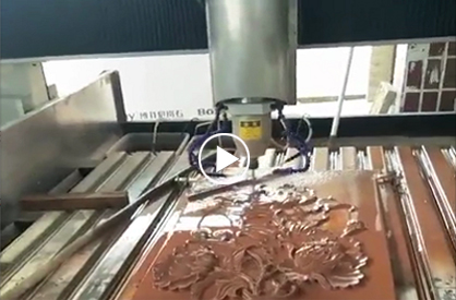 寶雕重型石材雕刻機(jī)客戶使用現(xiàn)場